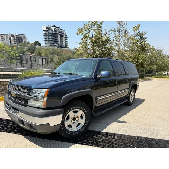 Chevrolet Suburban A Tela Aa At