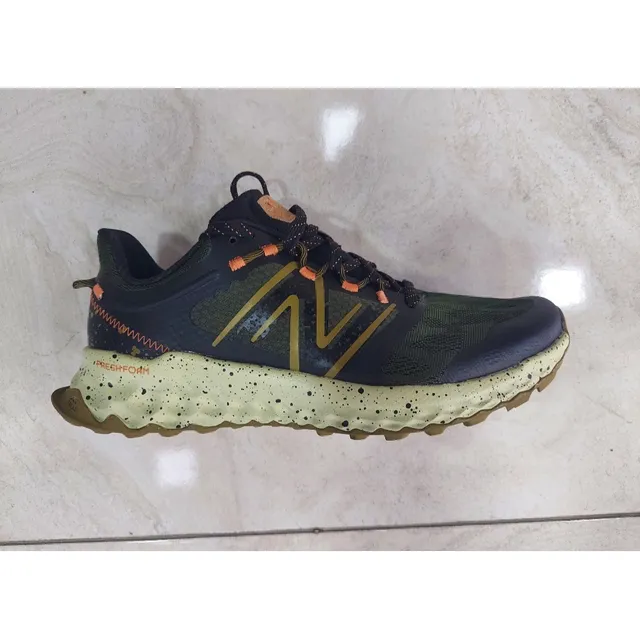 Zapatos New Balance Originales Para Caballeros 2024