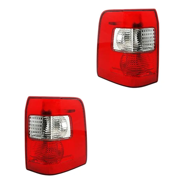 2 Calaveras Ford Ecosport 2004 Generica