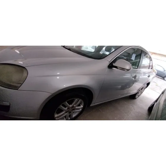 Volkswagen Jetta 2.5 4p