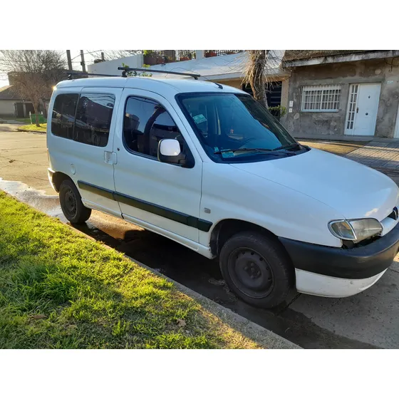Peugeot Partner Patagónica 1.9 D Dh Aa