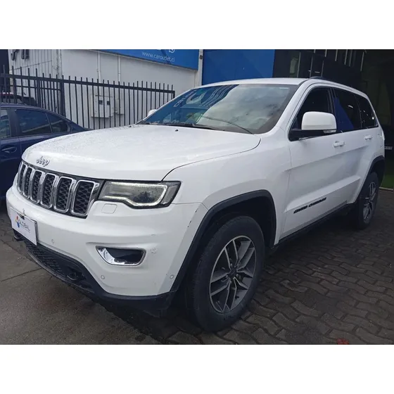 Jeep Grand Cherokee Laredo 3.6 At
