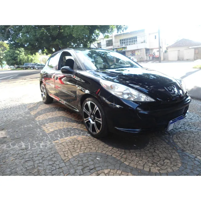 Peugeot 207 Hatch 1.4 4p Xr Flex