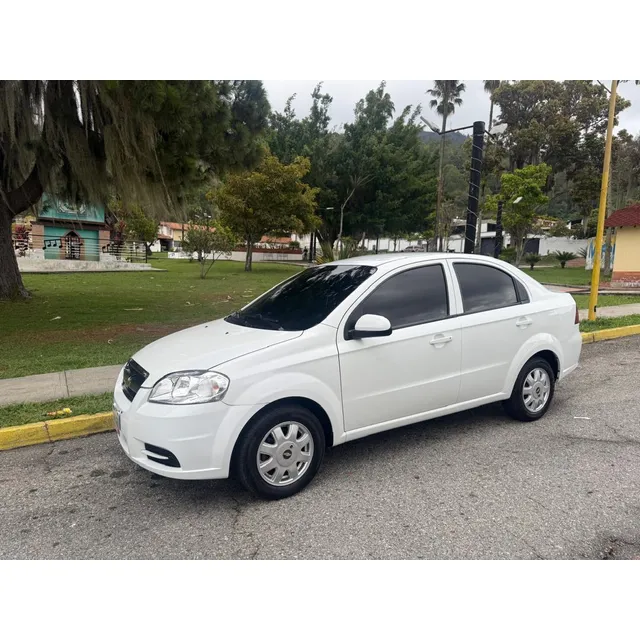Chevrolet Aveo Lt Sedan Sincrónica