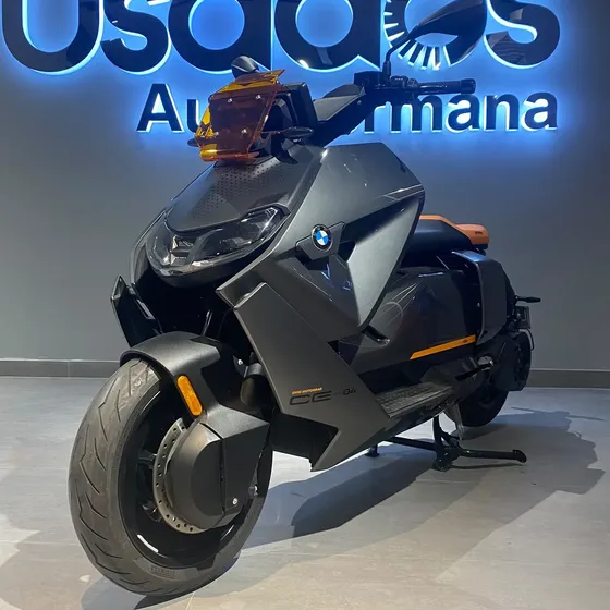 Bmw Ce 04