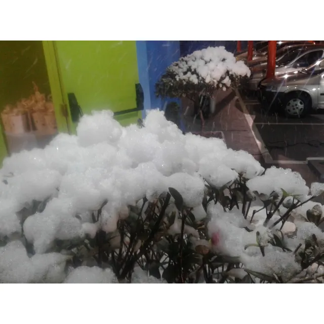Locação Aluguel Máquinas De Neve Gelo Artificial / Eventos