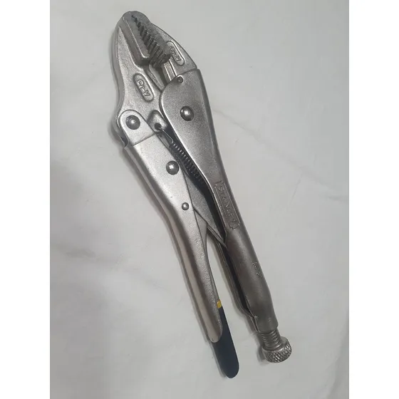 Alicate De Presión Marca Stanley  Modelo 84-371 Largo 10r