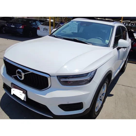 Volvo Volvo Xc 40
blanco P Xc40 Momentum Ignite