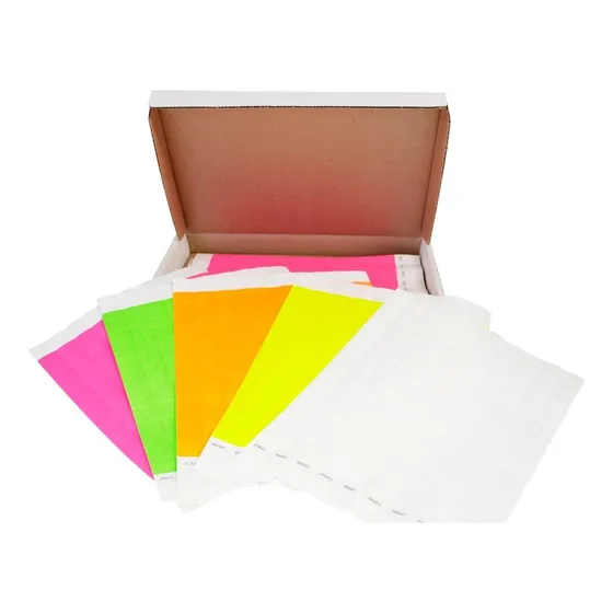 Pulseras Tyvek Neón Caja Con 500 Pz. (5 Colores Diferentes)