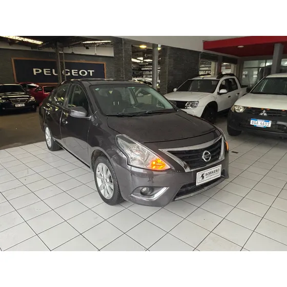 Nissan Versa 1.6 Sense Mt