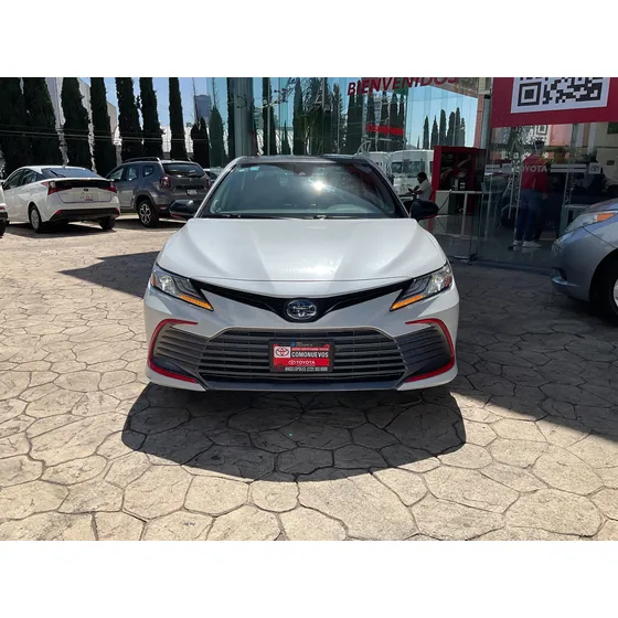 Toyota Camry 2.5 Xle At