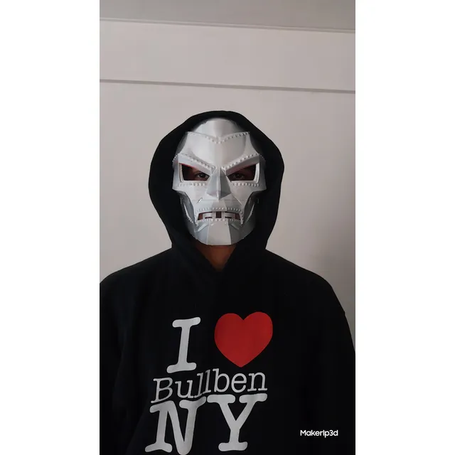 Mascara Dr Doom Cosplay
