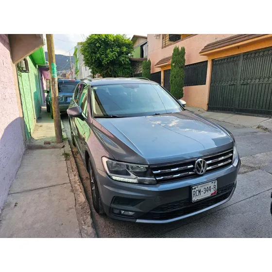 Volkswagen Tiguan 1.4 Comfortline At