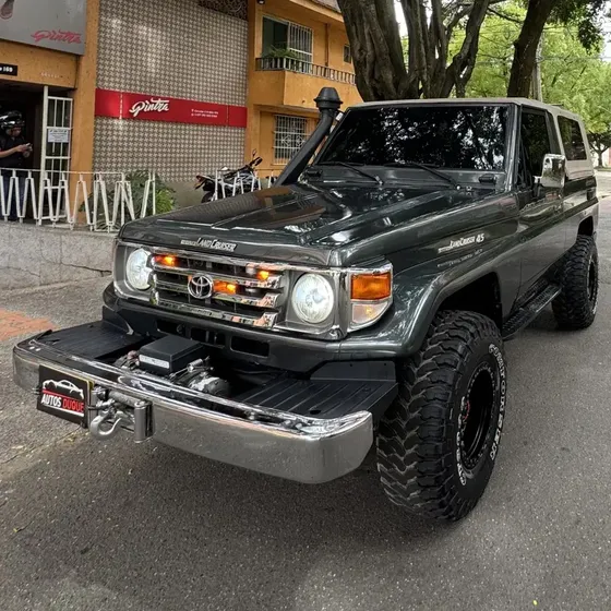 Toyota Land Cruiser 1999 4.5 Fzj73