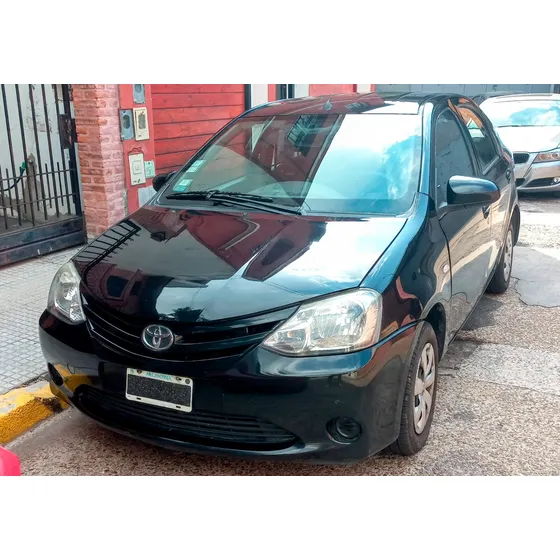 Toyota Etios 1.5 Sedan Xs