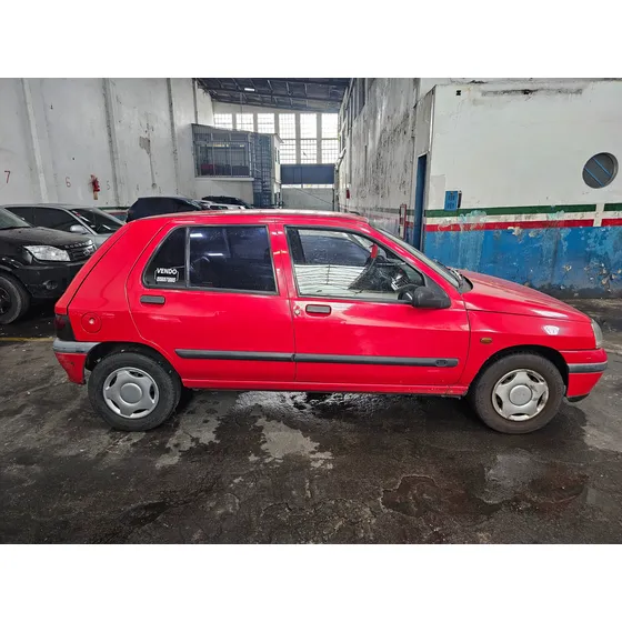 Renault Clio 1.6 Rn Aa