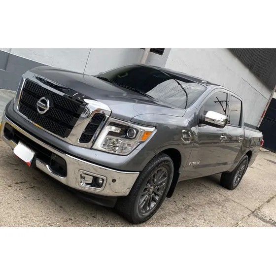 Nissan Titan Sl