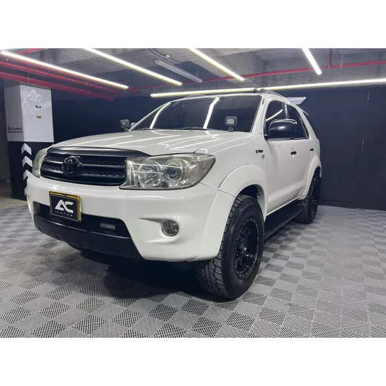 Toyota Fortuner 2.7l 4x4
