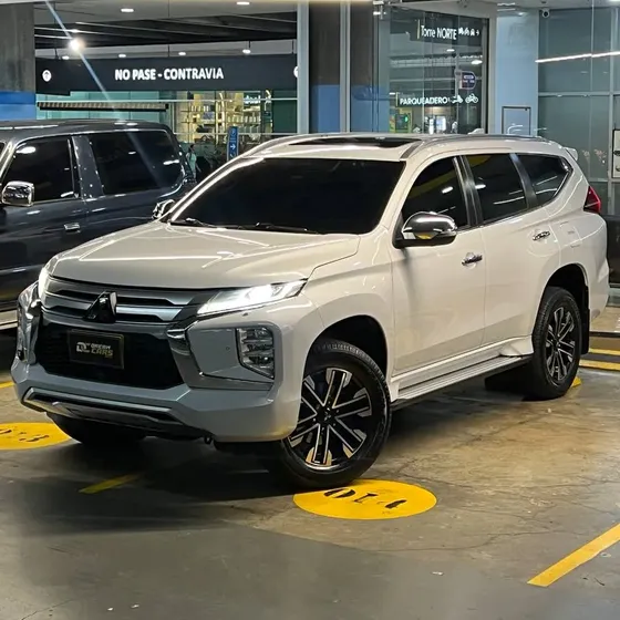 Mitsubishi Montero 2023 Sport 2.5 Diesel 4x4