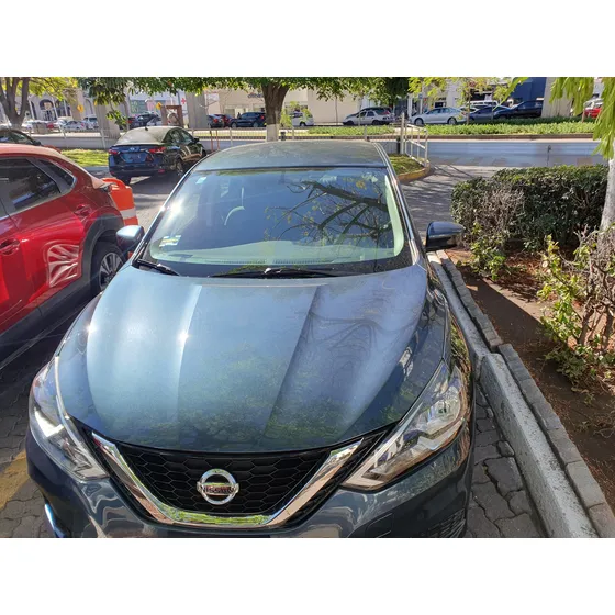 Nissan Sentra 1.8 Sense Cvt