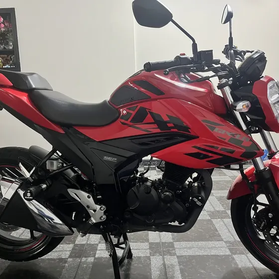 Suzuki Gixxer