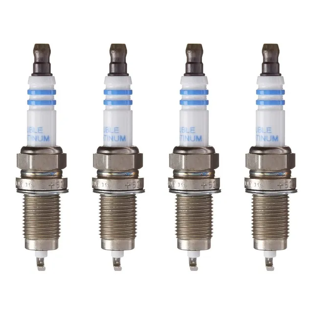 Kit 4 Bujias Doble Platino Vw Bora 2.0 8v Golf Iv 1.6 2.0