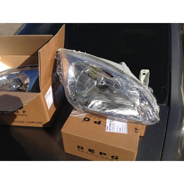 Faro Delantero Derecho Hyundai Elantra 99-00 Depo