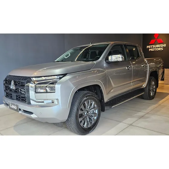 Mitsubishi L200 2.4 Gls 4x4 At Full