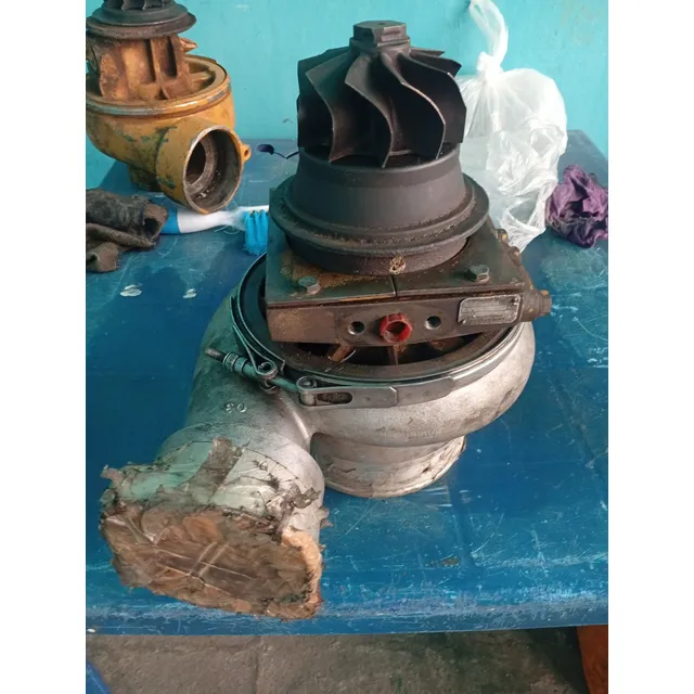 Turbo Caterillar Original 8n6553 Motor 3408 Y D9h Como Nuevo