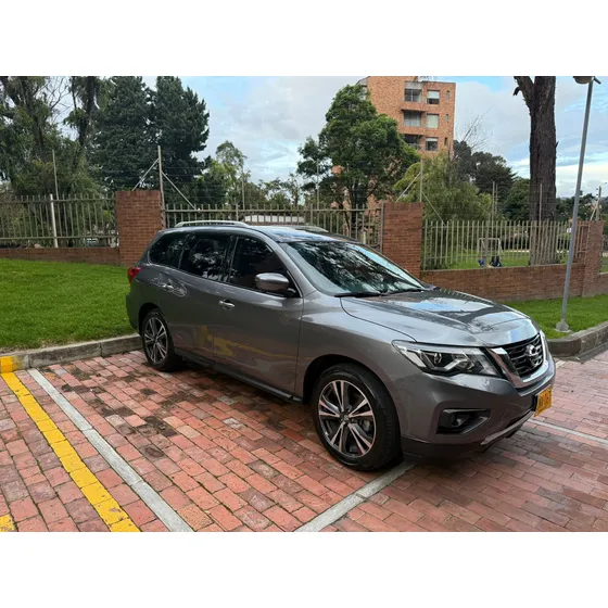 Nissan Pathfinder 3.5 R52 Exclusive