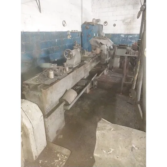 Torno Paralelo Industrial Largo 2,5 Metros