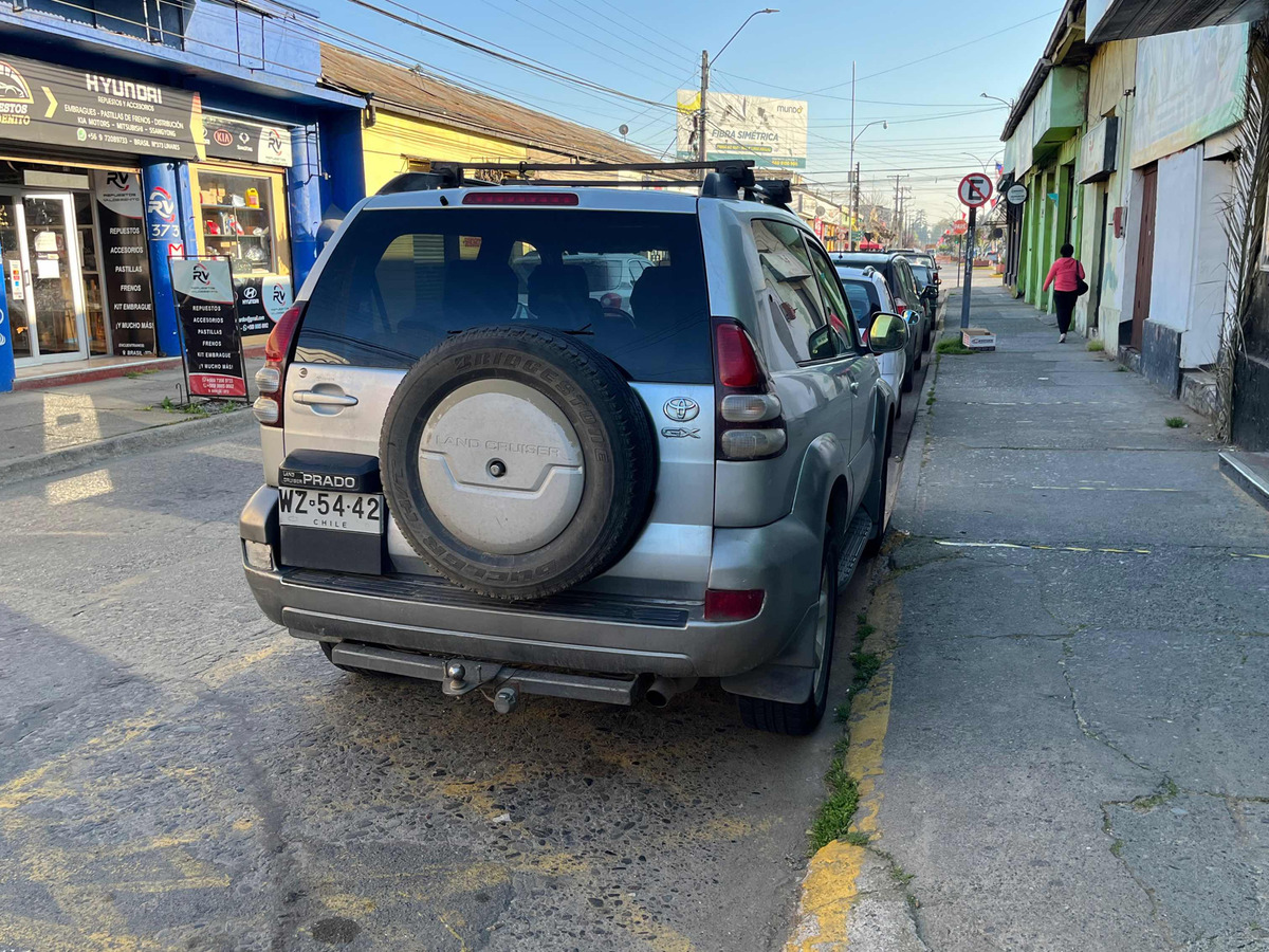 Toyota Land Cruisier Prado 2.7 Bencina