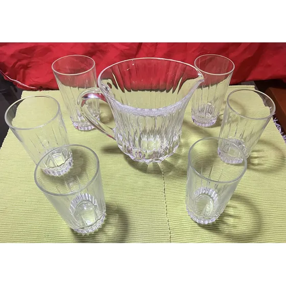 Juego De Jarra De Cristal Y 6 Vasos Como Nueva
