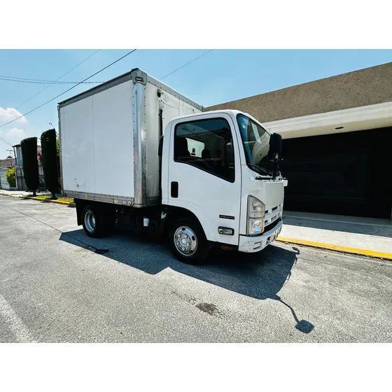 Isuzu Elf 300
