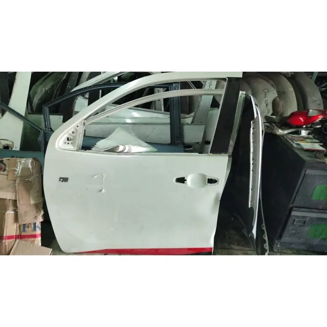 Puertas Fortuner Dubai Usada