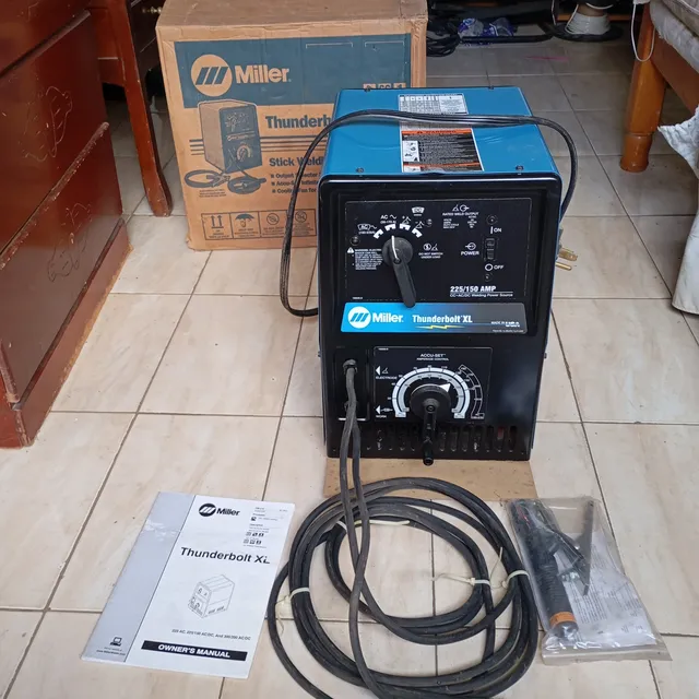 Maquina De Soldar Miller Thunderbolt Xl 225 Ac/dc