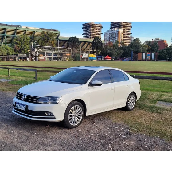 Volkswagen Vento 1.4 Highline 150cv At