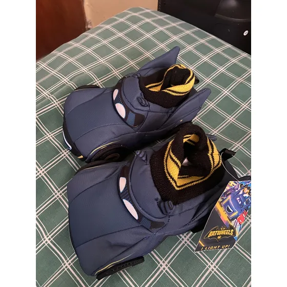 Pantuflas De Los Batwheels De La Dc (nuevo)