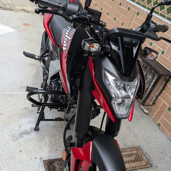 Pulsar N125