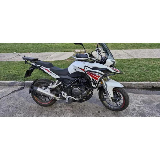 Benelli Trk251