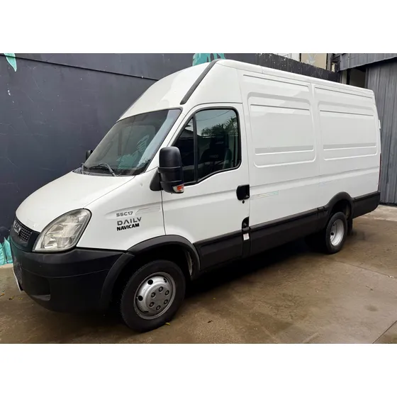 Iveco Daily 3.0 Furgon 55c16 H3 155cv 17.2m3 3950