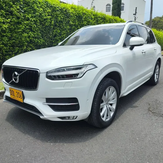 Volvo Xc90 2017 2.0 T6 Awd Momentum