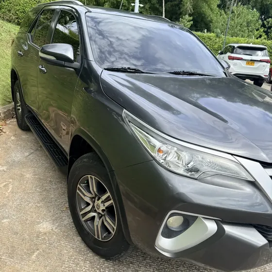 Toyota Fortuner 2017 2.7l