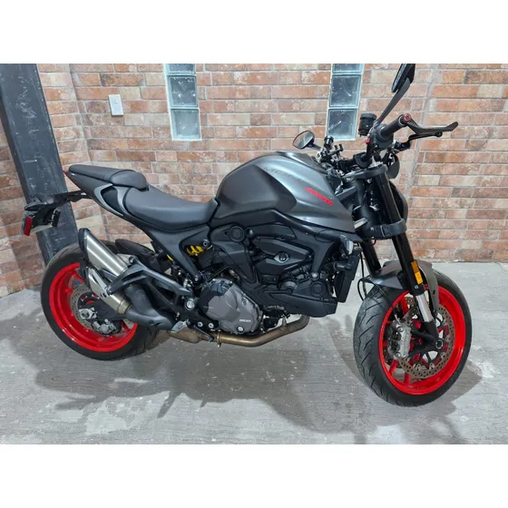 Ducati Monster 937 Cc