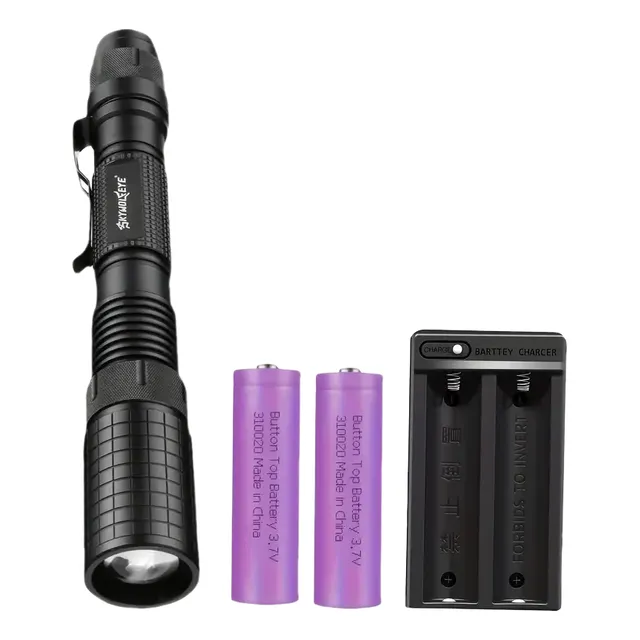 Lt757 Linterna Skywolfeye Negra Tactica 4000lm+carg+2 Pilas
