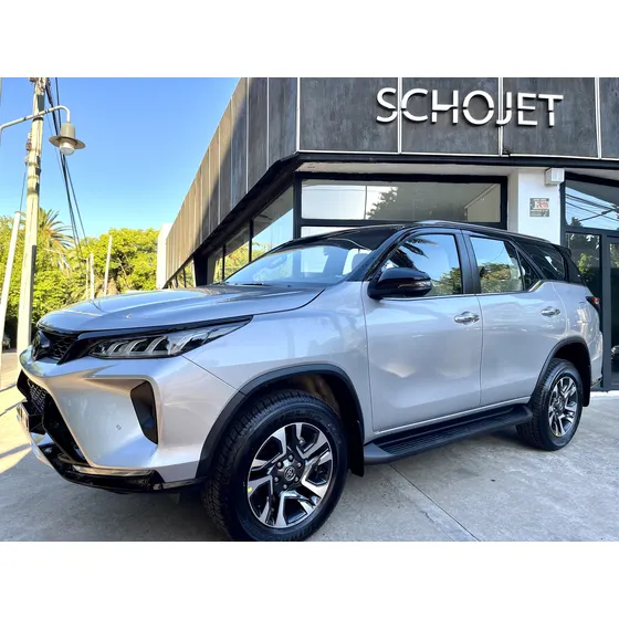 Toyota Sw4 4x4 Diamond Ll 2.8 Tdi 6at 7a