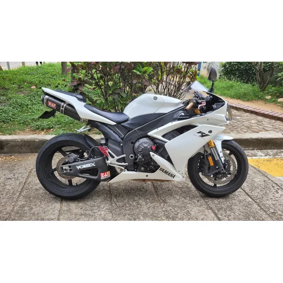 Yamaha R1 2008