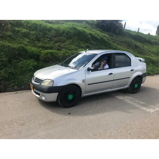 Renault Logan 1.6 Dynamique