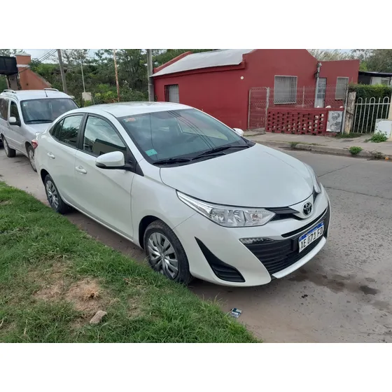 Toyota Yaris 1.5 107cv Xs Sedan