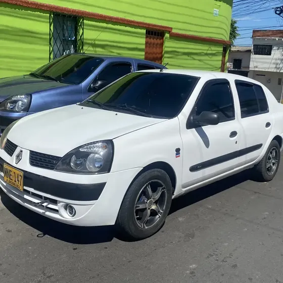Renault Symbol 2005 1.4 Alize